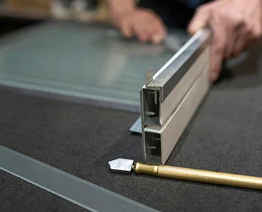 glass repairs and glass replacement in Oakland Park, FL