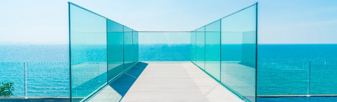 Customized Glass Pool Fence Repair Services in Oakland Park, FL